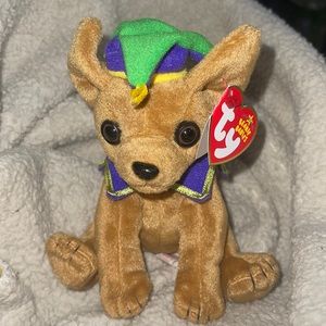 NWT Ty Beanie Baby “Punchline” the Chihuahua Plush stuff animal 4-1-2006 retired